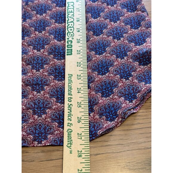 CAbi Sleeveless Blouse Size Medium Button Polyester Beach‎ Colorful Lightweight - Picture 6 of 11